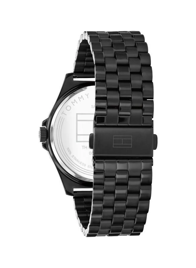 TOMMY HILFIGER Analogue Watch with Steel Bracelet